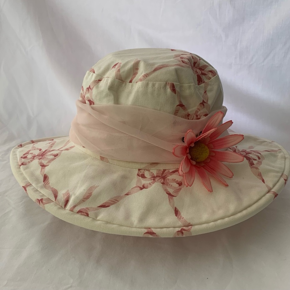 Pretty Pink and White Hat